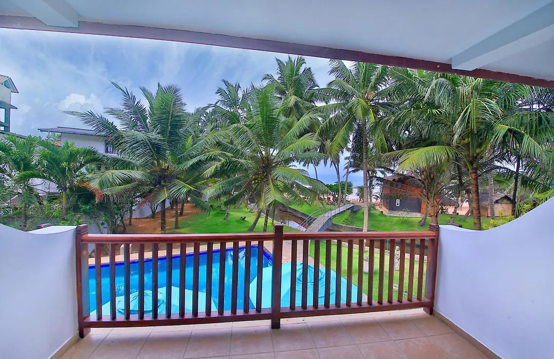Rockside Beach Resort-1