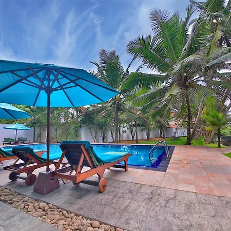 Rockside Beach Resort-3